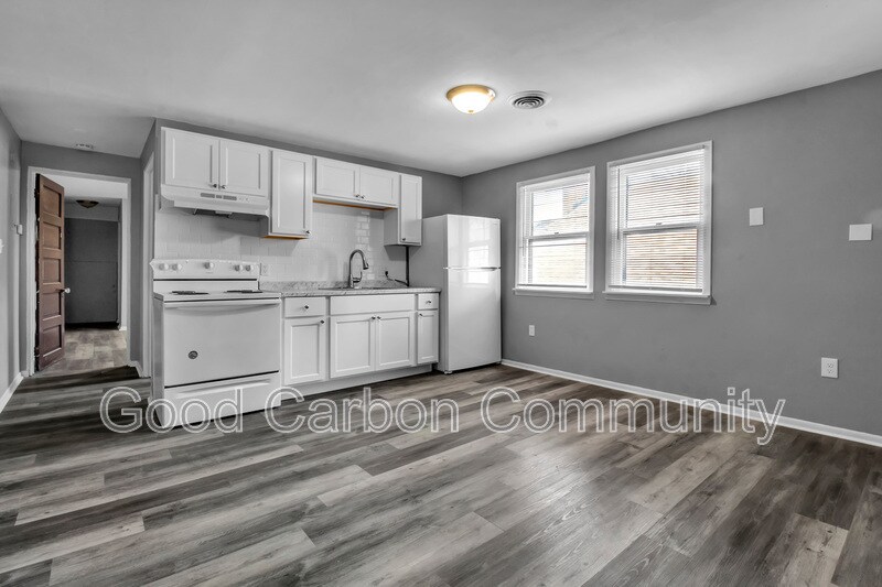 Foto principal - 724 8th St