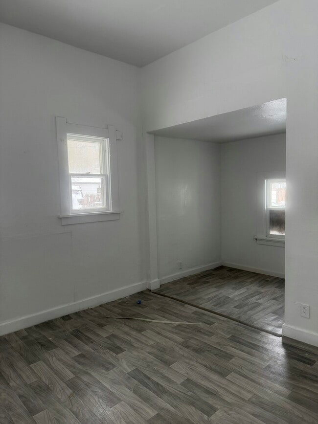 Foto del edificio - 2618 Collingwood Blvd