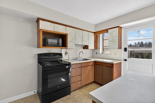 Foto del edificio - 608 Hershey Ave