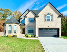 Building Photo - 260 Bluebriar Trace