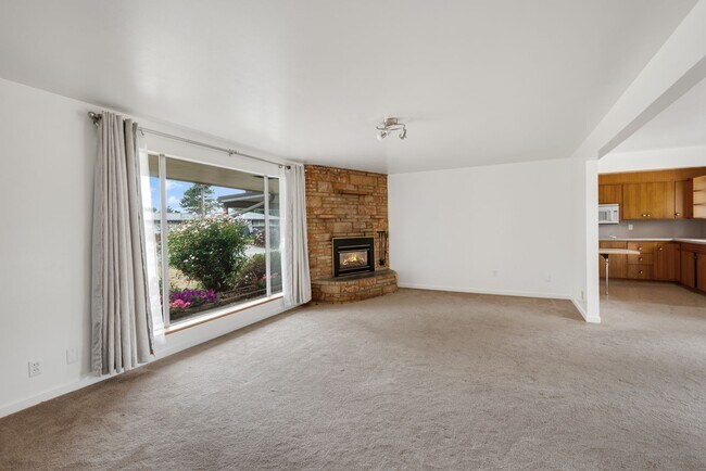 Foto del edificio - 3Bd/1.75Ba Renton House