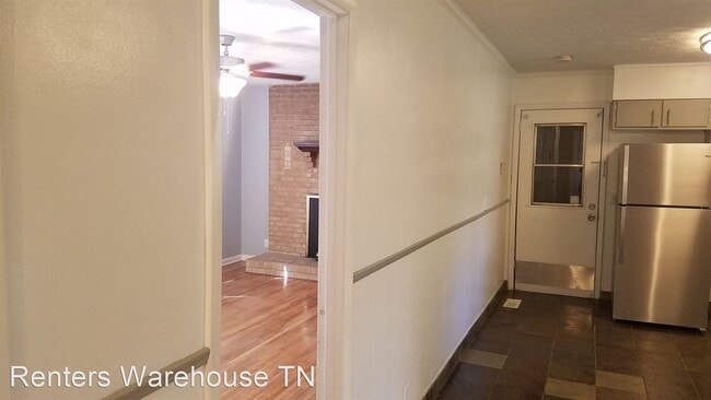 Building Photo - 3 br, 1 bath House - 117 Hillsdale Drive