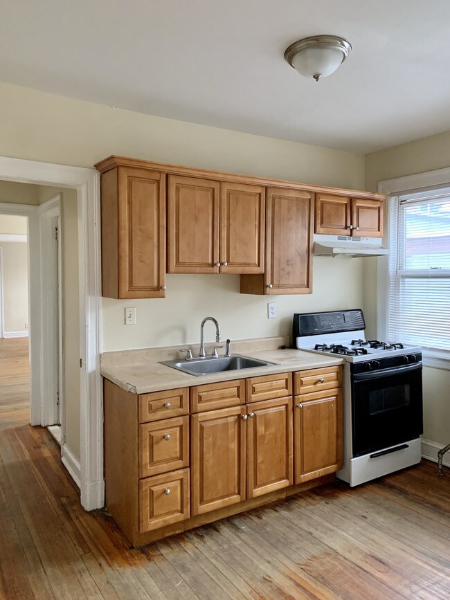 Foto del edificio - 771 &amp; 771 Farmington