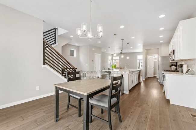 Foto del edificio - Stunning 3 Bedroom House in Hannah Ridge