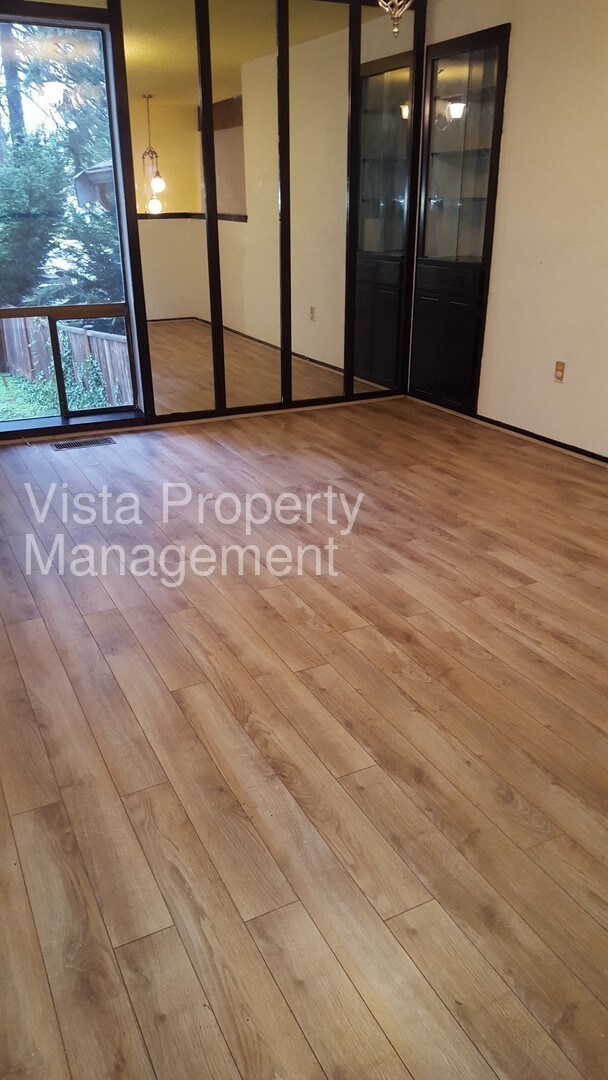 Foto del edificio - Spanaway Home for Rent!