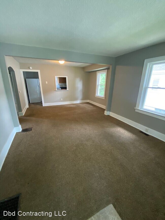 Foto del edificio - 3 br, 1 bath House - 3409 Holton Ave.