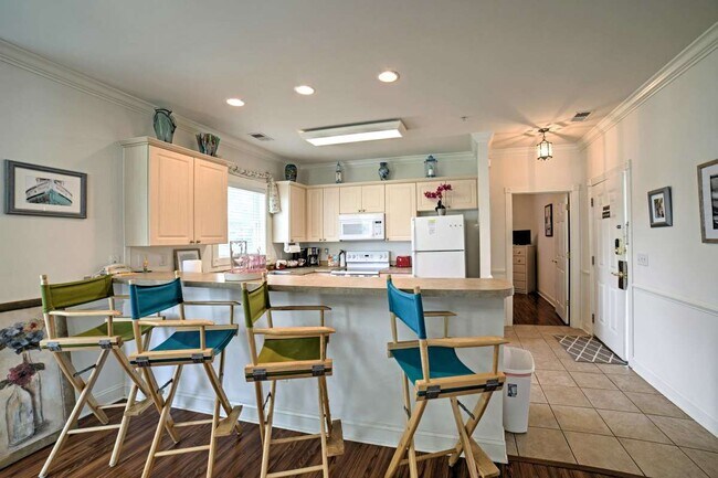 Building Photo - 4861 Luster Leaf Cir