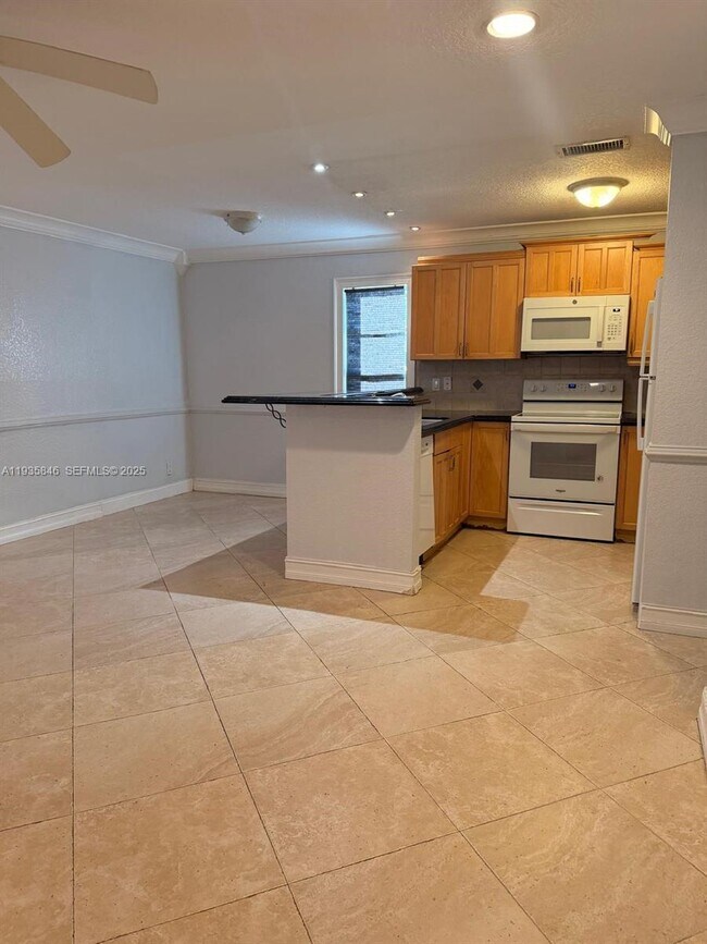 Foto del edificio - 11795 NW 30th St