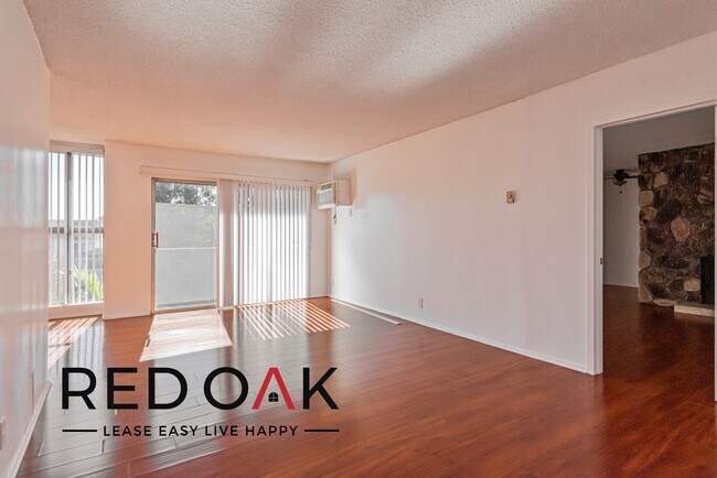Foto del edificio - ~$900 OFF Each Month~ Fantastic Three Bedr...