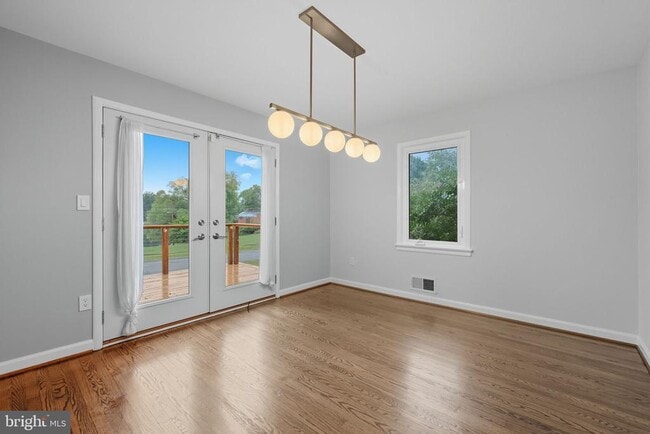 Foto del edificio - 6251 Lakeview Dr