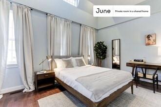 Building Photo - Room in Shared 5 bed/3.5 bath home