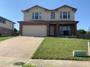 Building Photo - 5804 Chuckwagon Cir