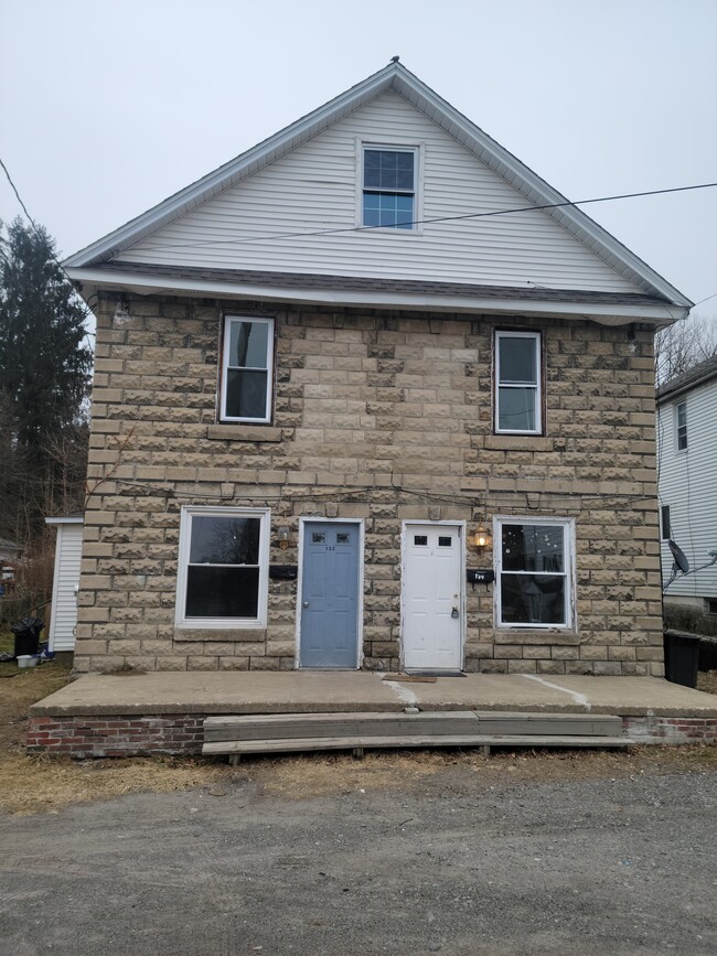 Building Photo - 134 Morse Ave