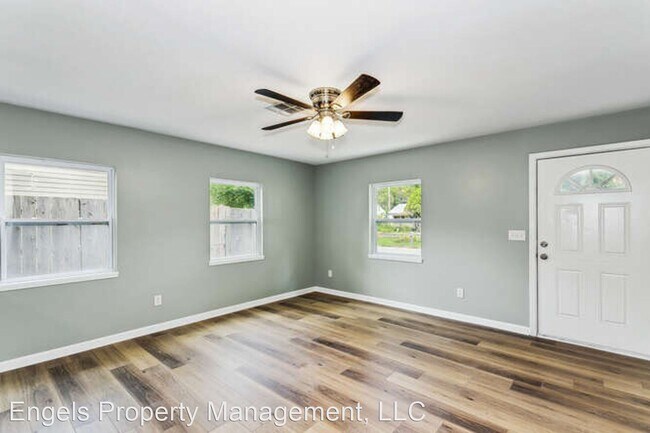 Building Photo - 3 br, 1 bath House - 1353 E Frontenac St