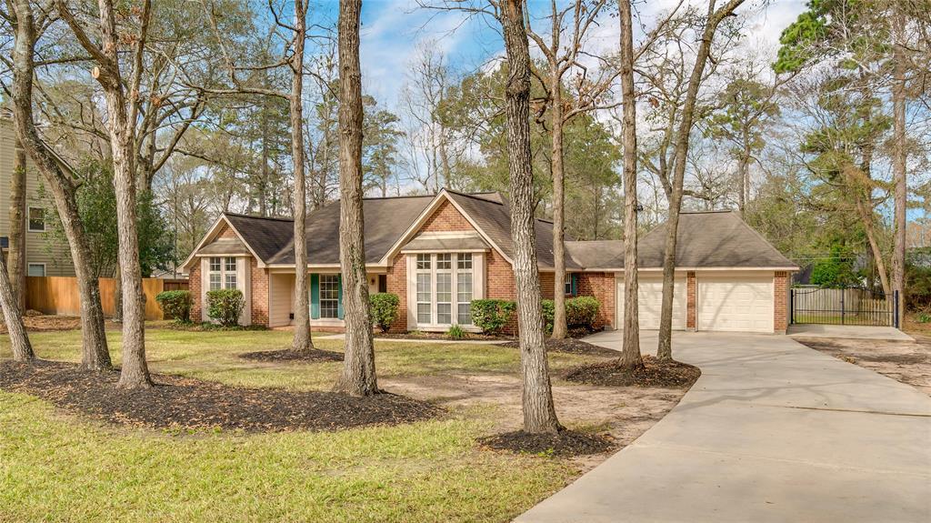 Foto principal - 2460 Pebblebrook Cir