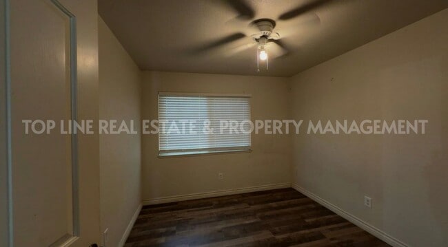 Building Photo - Coming Soon!  Home For Rent with pool. Tenant occupied. Please do not disturb tenants.