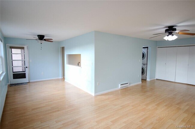 Foto del edificio - 564 Sierra Vista Ln