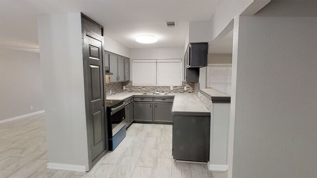 Building Photo - 4219 Dacca Dr