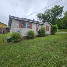 Building Photo - 3233 Allison-Bonnett Memorial Dr