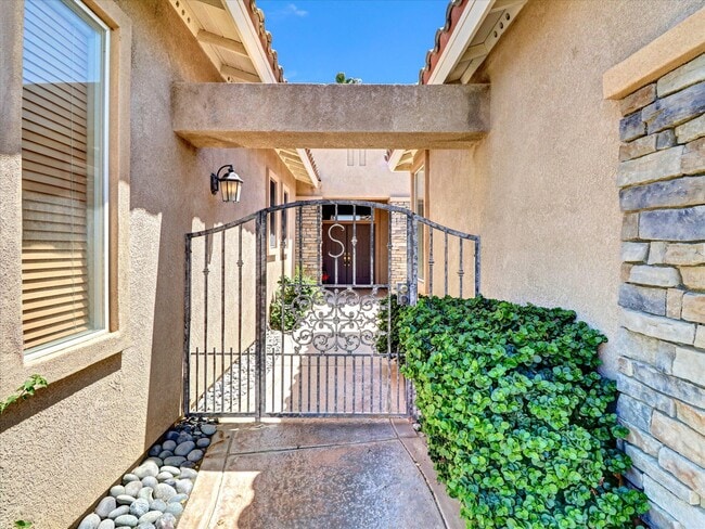 Building Photo - 77573 Ashberry Ct