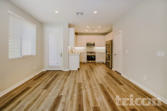 Building Photo - 31700 Willowood Way