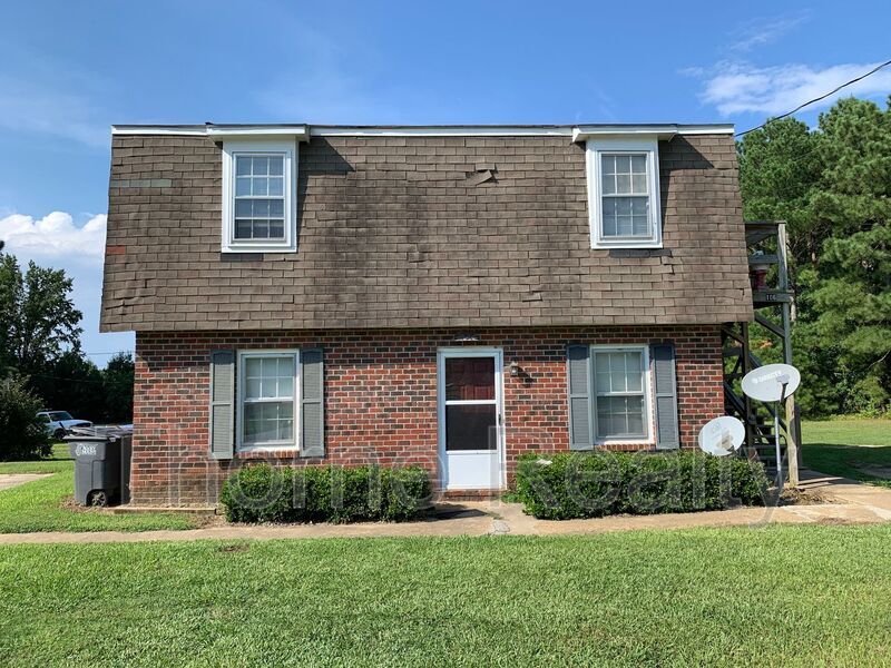 Primary Photo - 104 Fox Den Ct