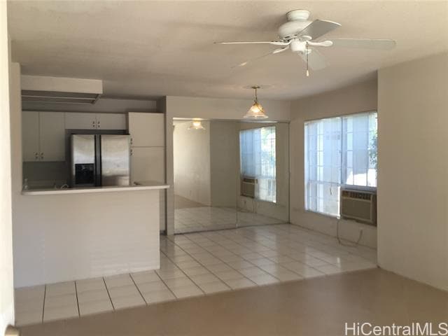 Building Photo - 565 Mananai Pl