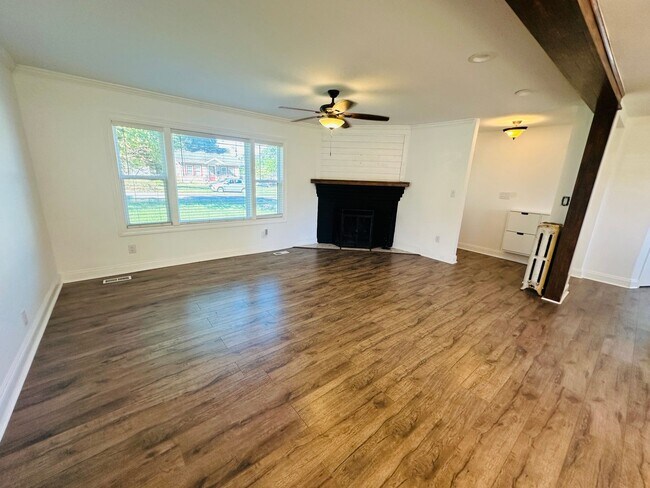 Foto del edificio - 602 W Glenwood Ave NE