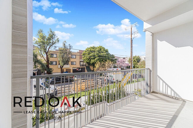 Foto del edificio - 5320 Cartwright Ave