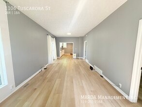 Building Photo - 1106 Tuscarora St