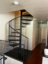 Building Photo - 753 N Port Dr
