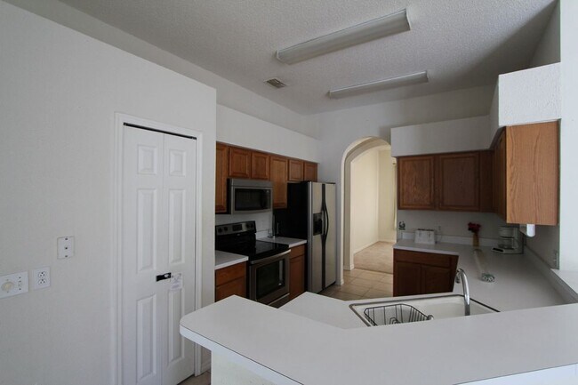 Foto del edificio - 507 Sunridge Woods