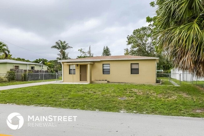 Foto del edificio - 1531 NW 12th Ct