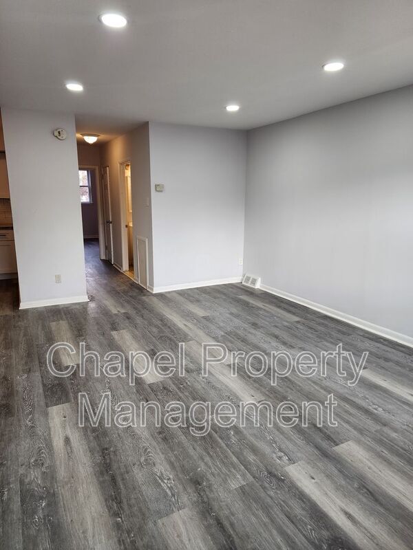 Foto del edificio - 4063 Balwynne Park Rd