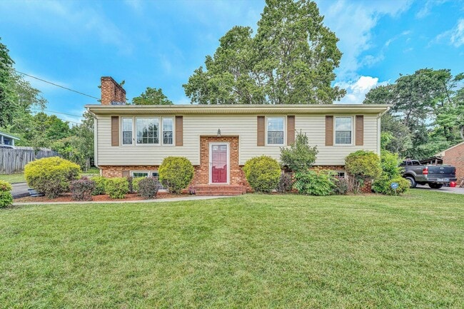 SW Roanoke County - SW Roanoke County House