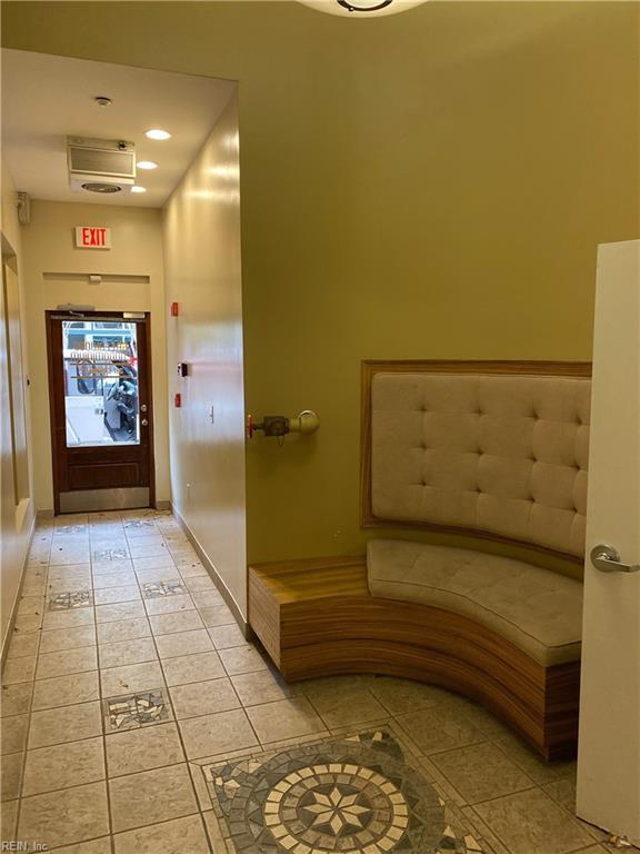 237 Granby St Unit 25, Norfolk, VA 23510 Condo for Rent in Norfolk