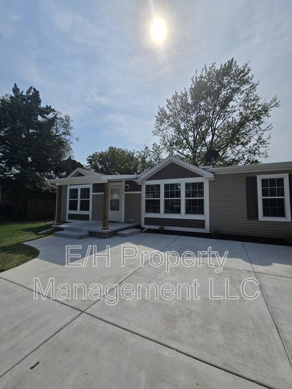 Foto del edificio - 501 S Edwards Ave