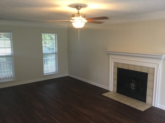 Foto del edificio - 3688 Stonefield St SW