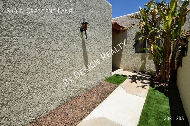 Building Photo - Eastern Heights Village 2 Bed 2 Bath Townhome