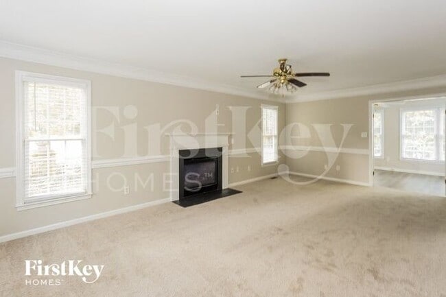 Building Photo - 4520 Candalon Way