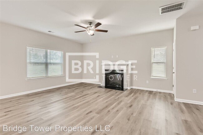 Building Photo - 4 br, 2.5 bath House - 7331 Neal Road