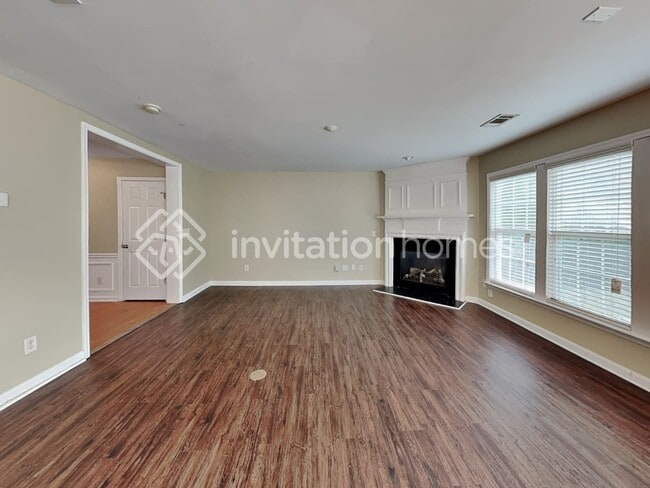 Building Photo - 3612 Tinsley Way SW