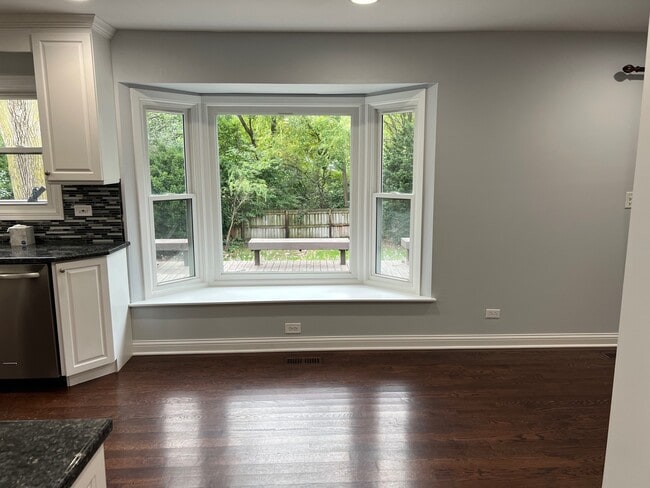 Building Photo - 926 Aspen Dr