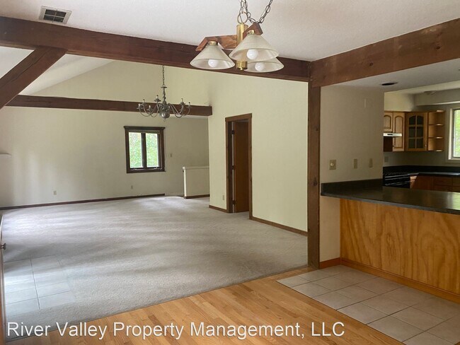 Foto del edificio - 4 br, 3 bath House - 730 Newton Lane