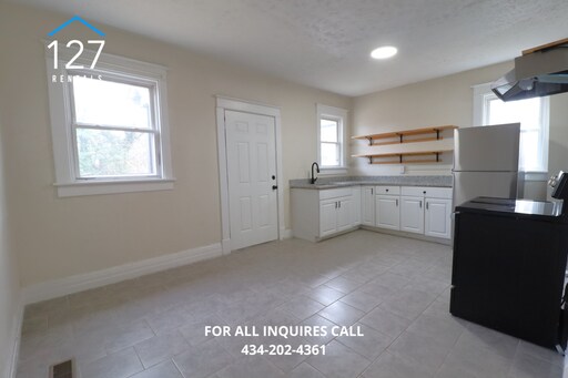 Foto del edificio - Cozy 3 Bed 1 Bath Property in Lynchburg, VA