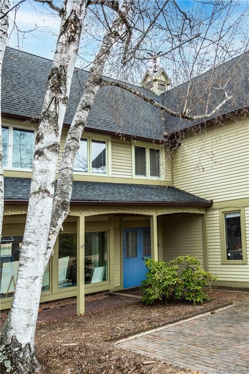 Foto del edificio - 23 S Main St