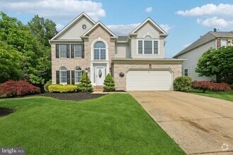 Building Photo - 2042 Clarkson Dr