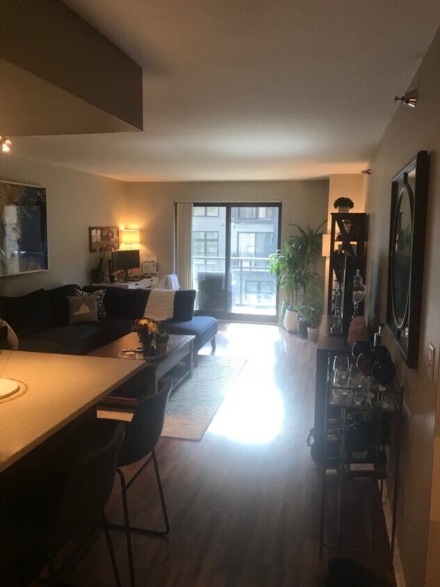 Foto principal - 401 1st St S