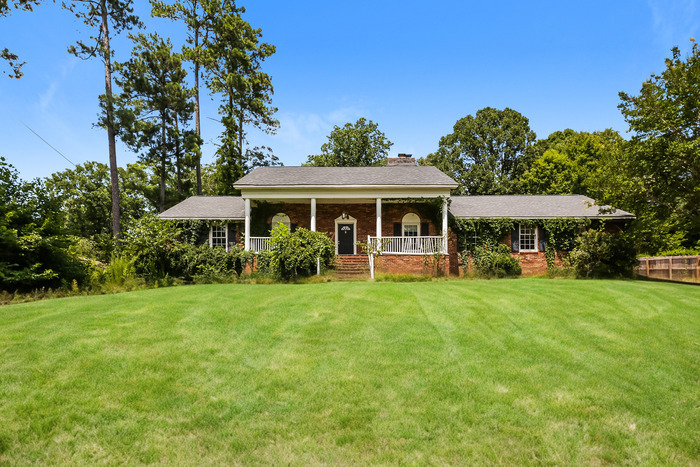 Primary Photo - 251 Winfield Drive