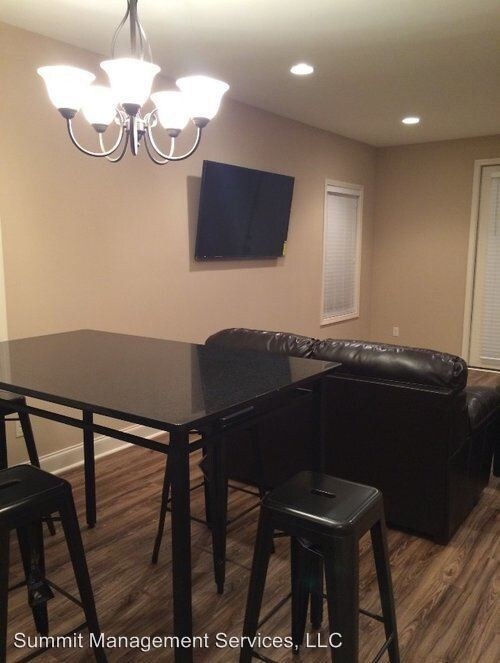 Foto del edificio - 104 Oxford Creek Dr